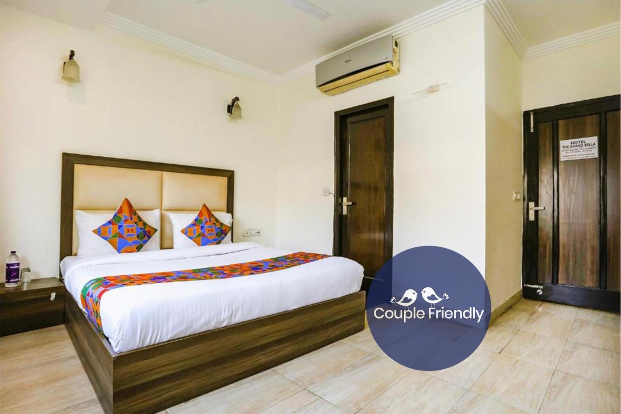 Fabhotel Jpm The Grand Bella - Nr Nehru Place Market Yeni Delhi Dış mekan fotoğraf